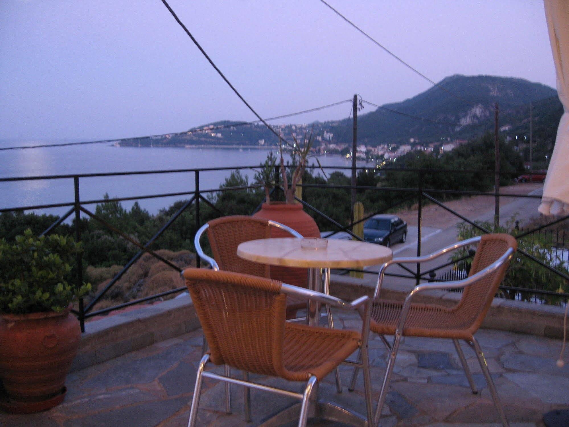 Travlos Studios Eleios-Pronnoi Esterno foto