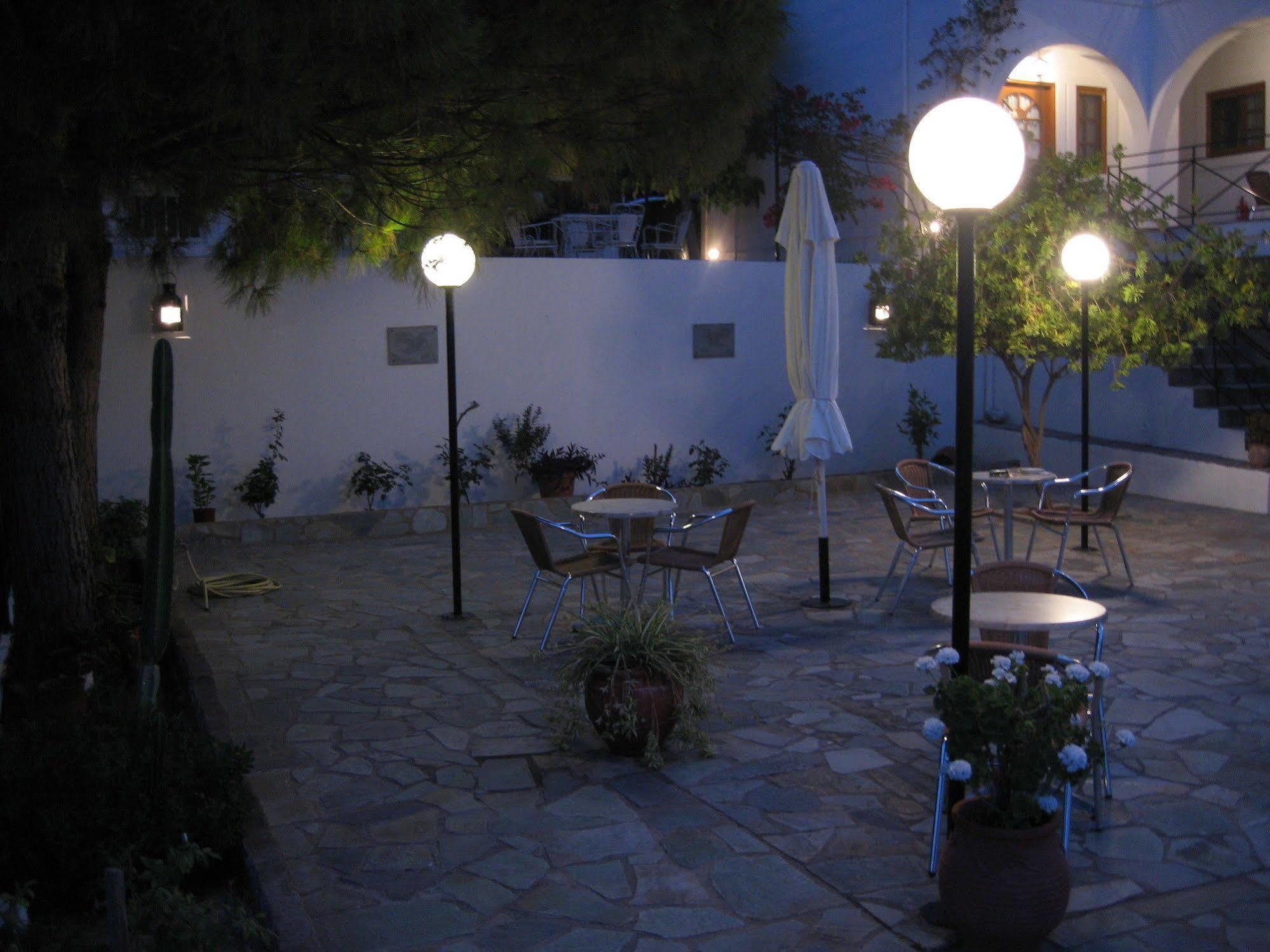 Travlos Studios Eleios-Pronnoi Esterno foto
